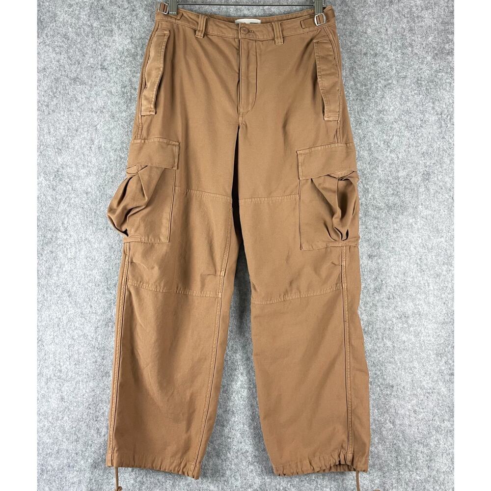 Aritzia Wide Leg Cargo Pants in Brown